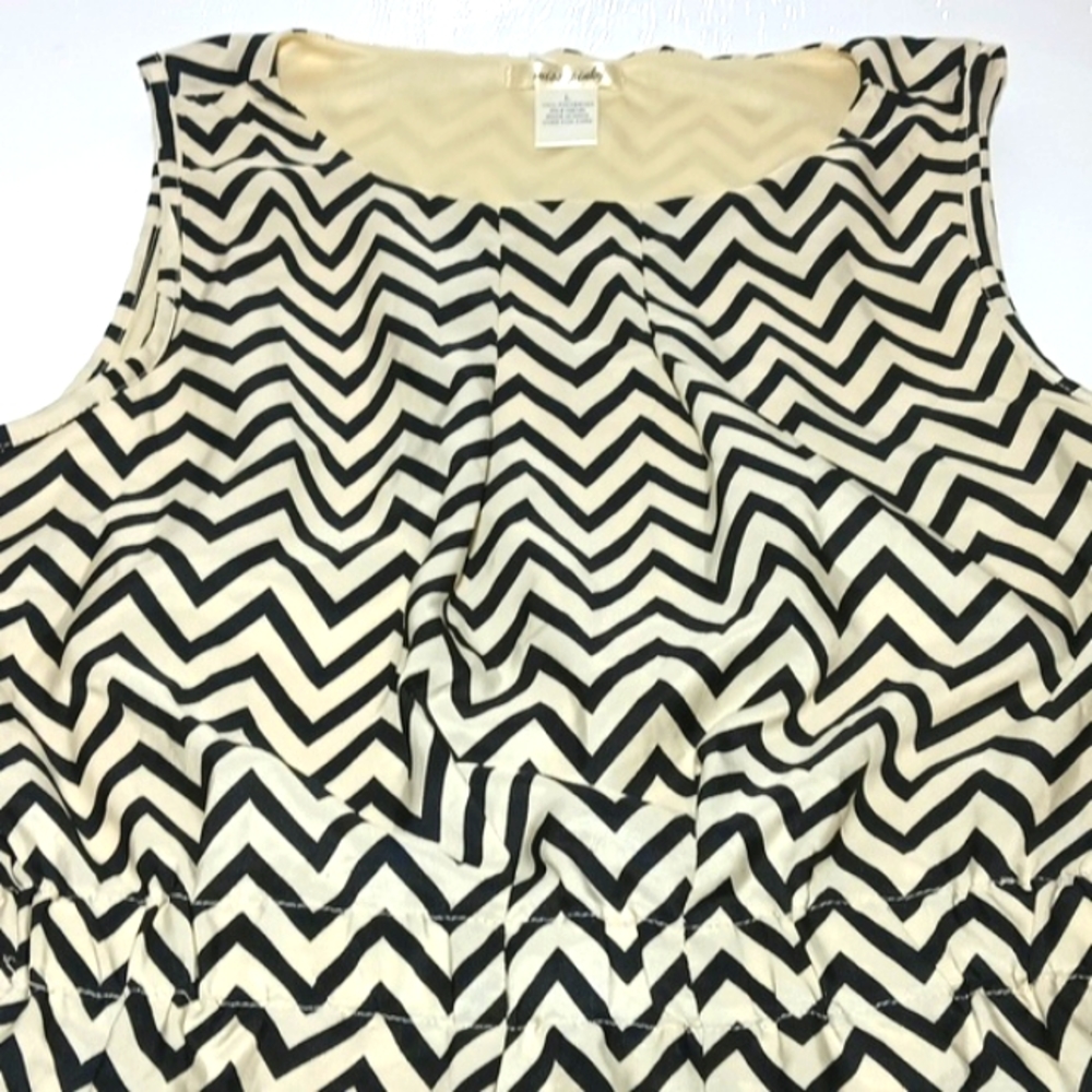 Miss Pinky 100% Polyester Light Creamy & Black Casual Dress Made In India Size L - Picture 11 of 15